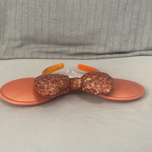 NWT 2024 Disney Parks Peach Punch Sequined Minnie Ears Headband